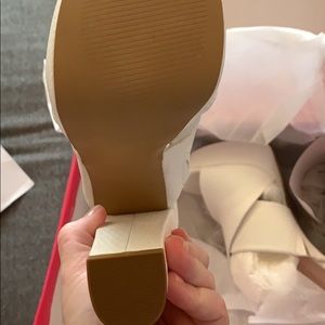 White snakeskin pattern heels